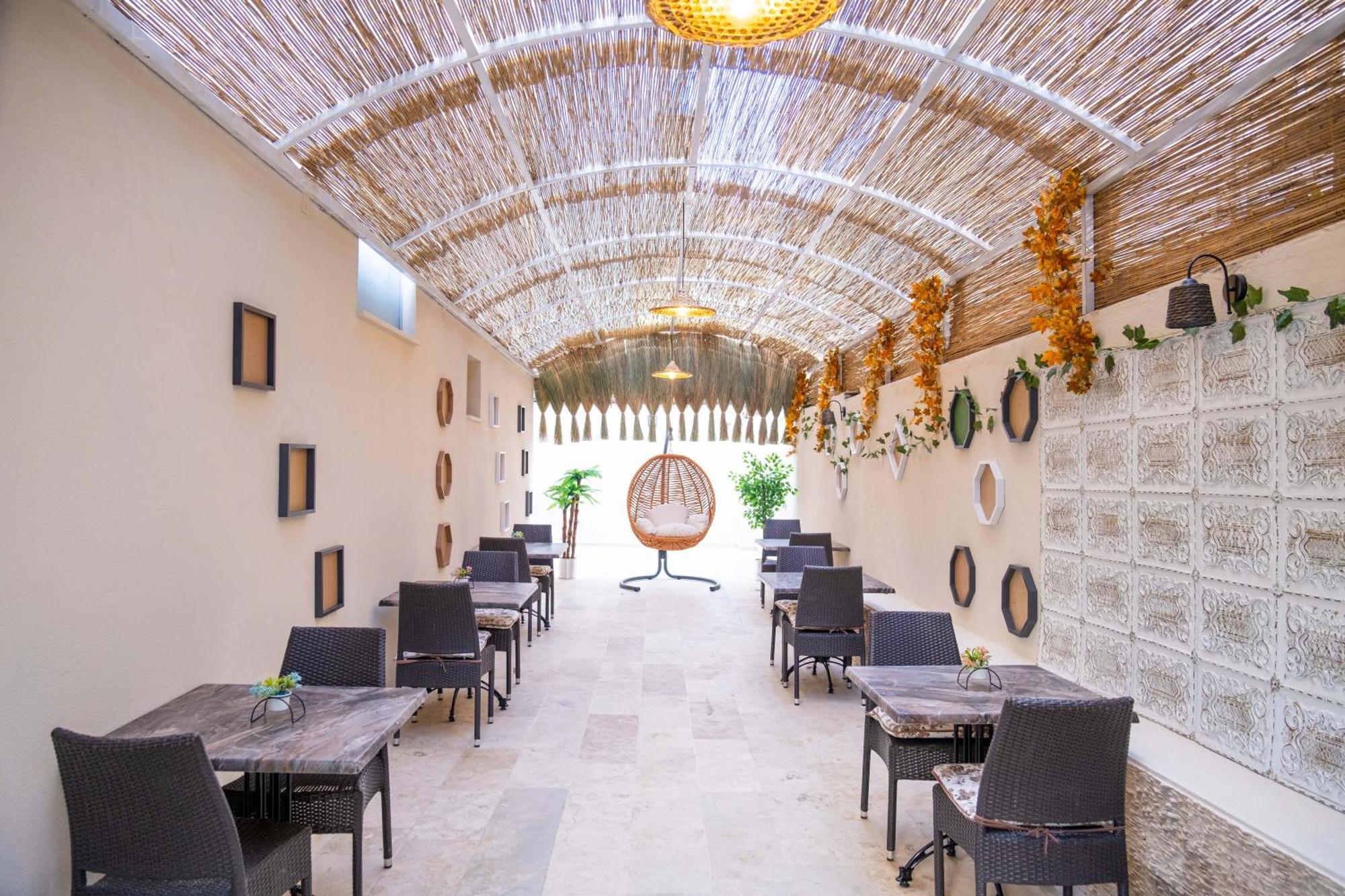 Ikarushotel Αϊδίνιο Εξωτερικό φωτογραφία